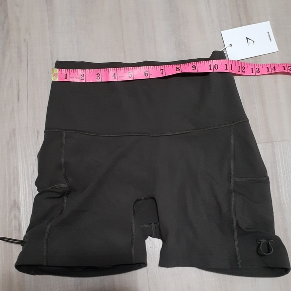 Gymshark Legacy Tight Shorts Deep Olive Green - Picture 5 of 8